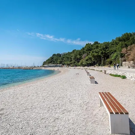 Near The - Minka * Split